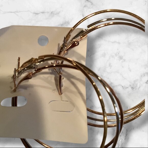 Set Of 6 Fashion Jewelry Gold & Silver Tone Hoop Earrings for Women - Picture 9 of 10